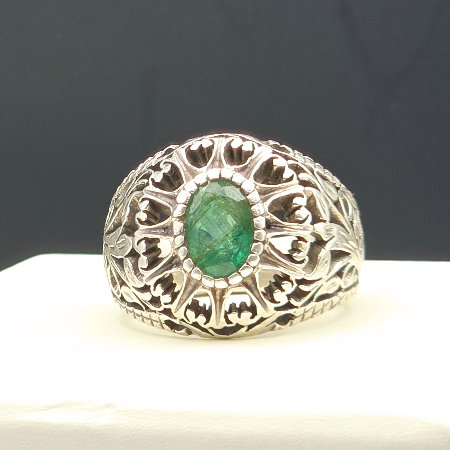 Bague émeraude verte
