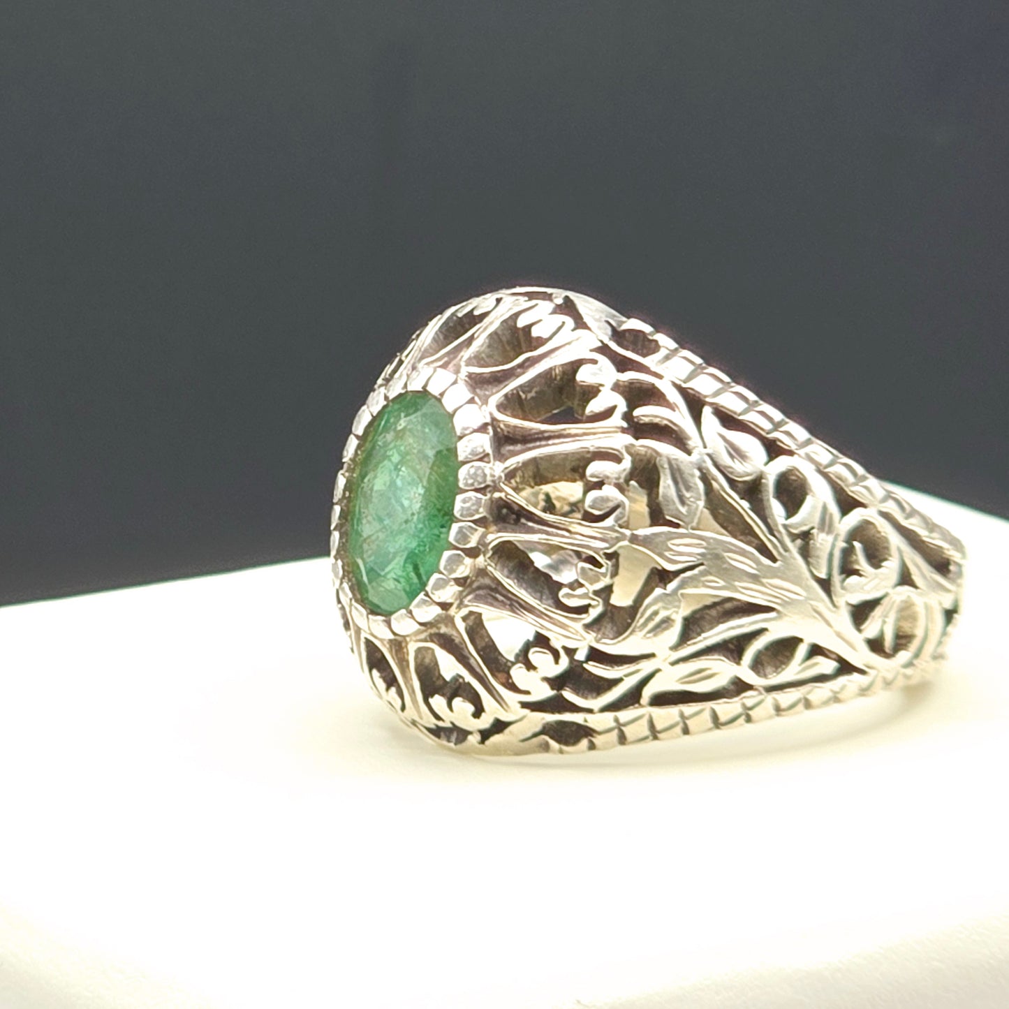 Bague émeraude verte