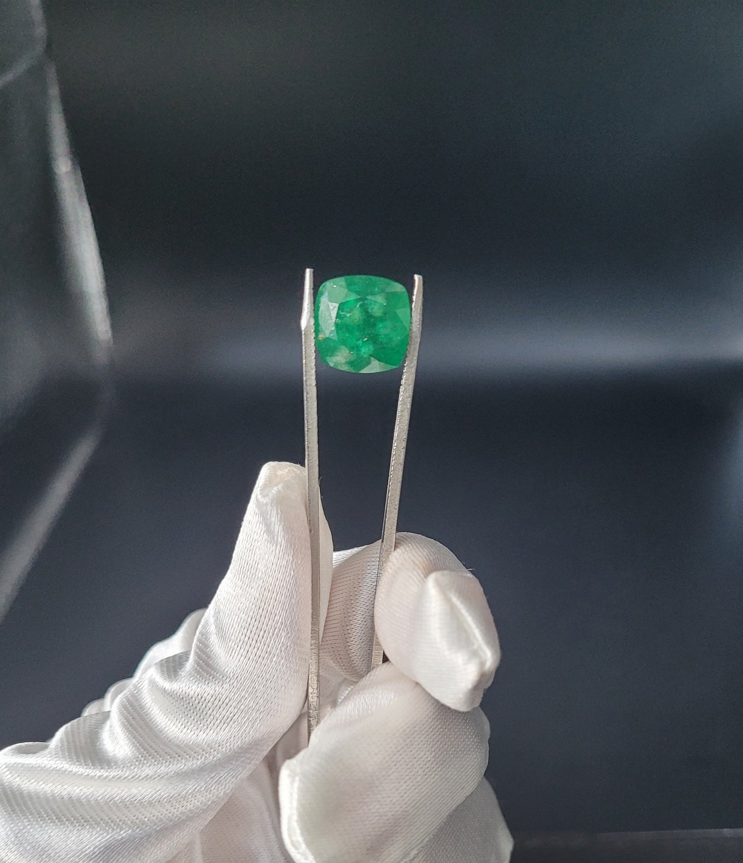 Emerald from swat 6.42 ct