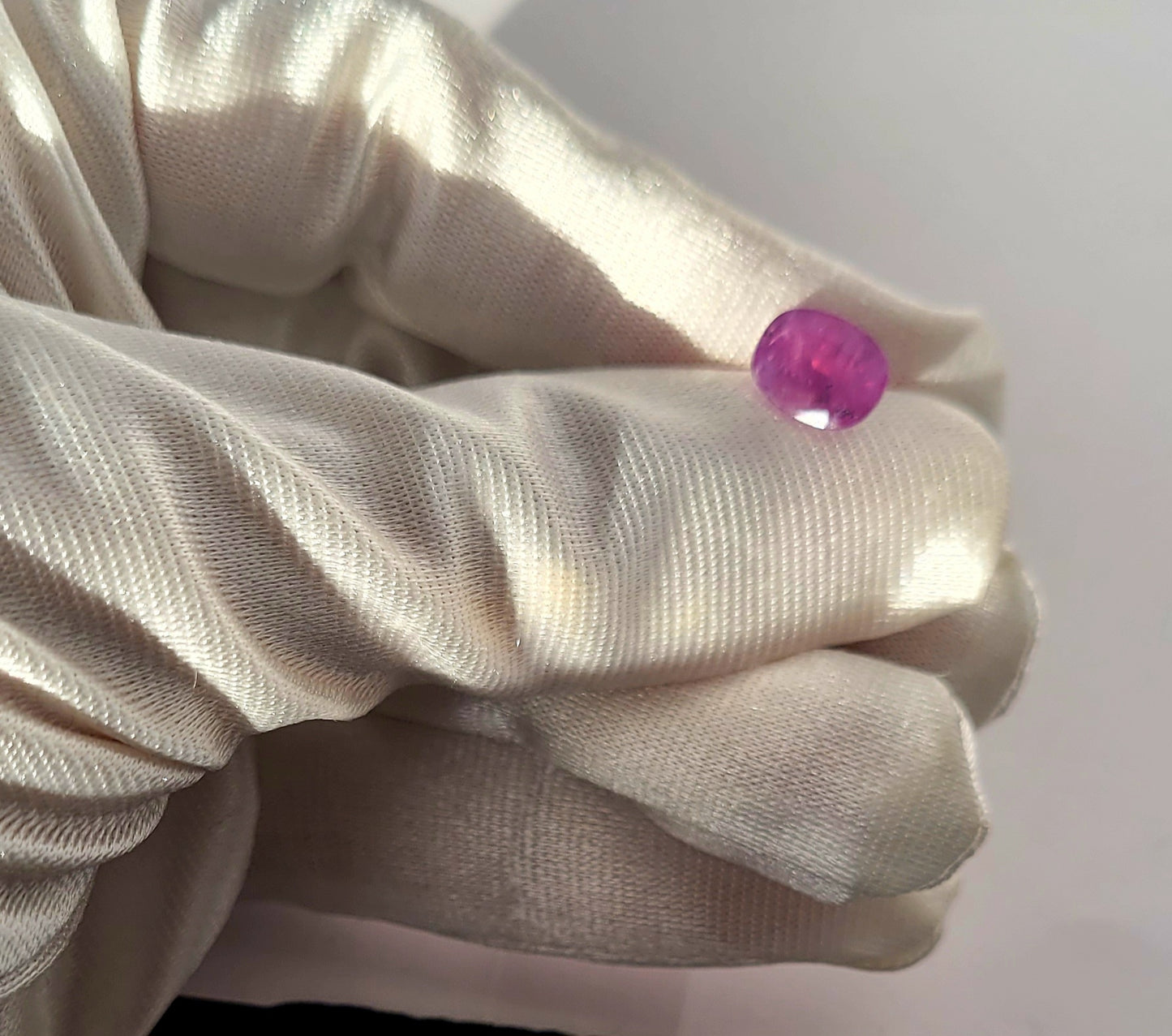Beautiful Kashmir Ruby 2.55 carat