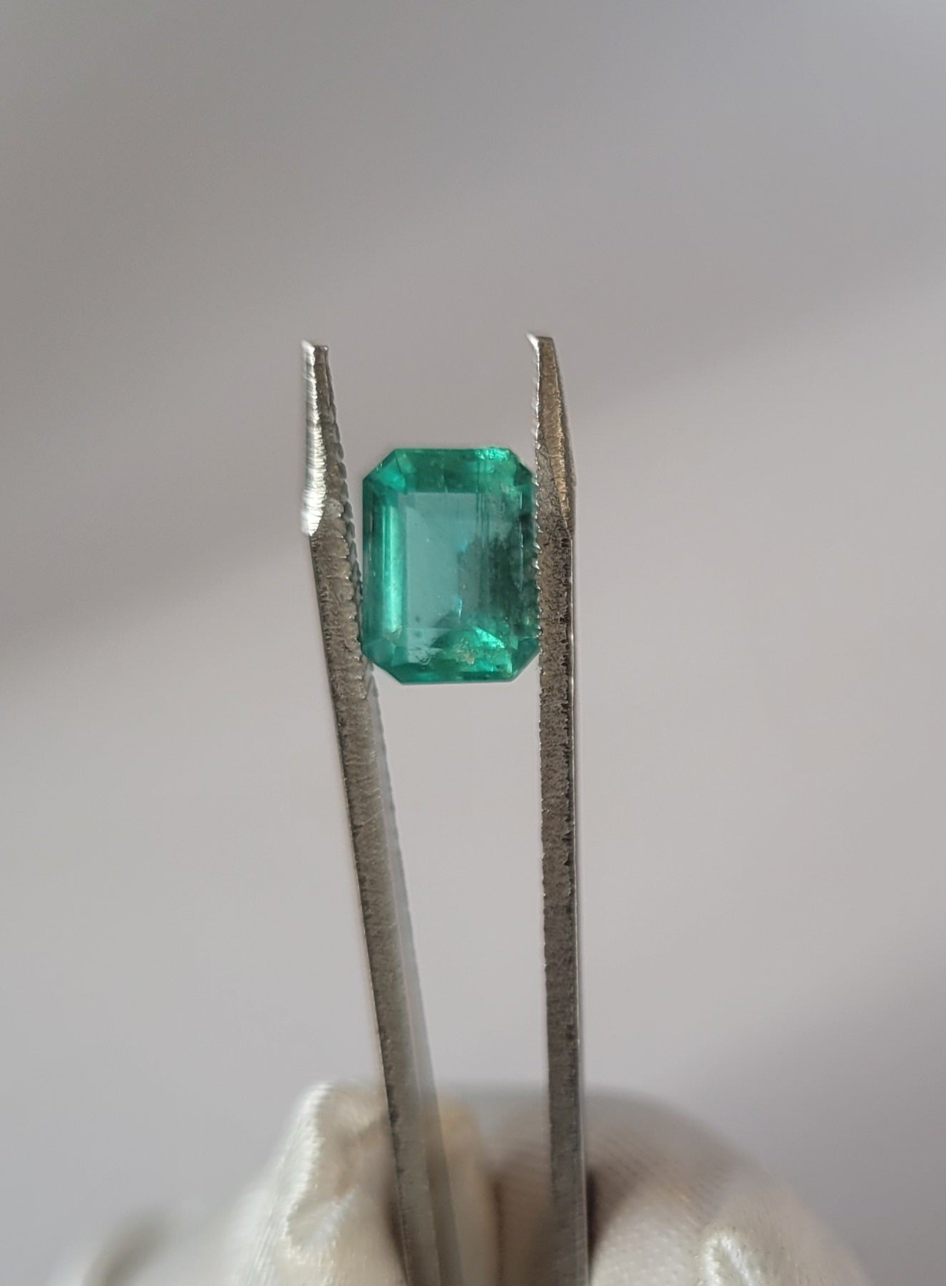Emerald 2.31 ct