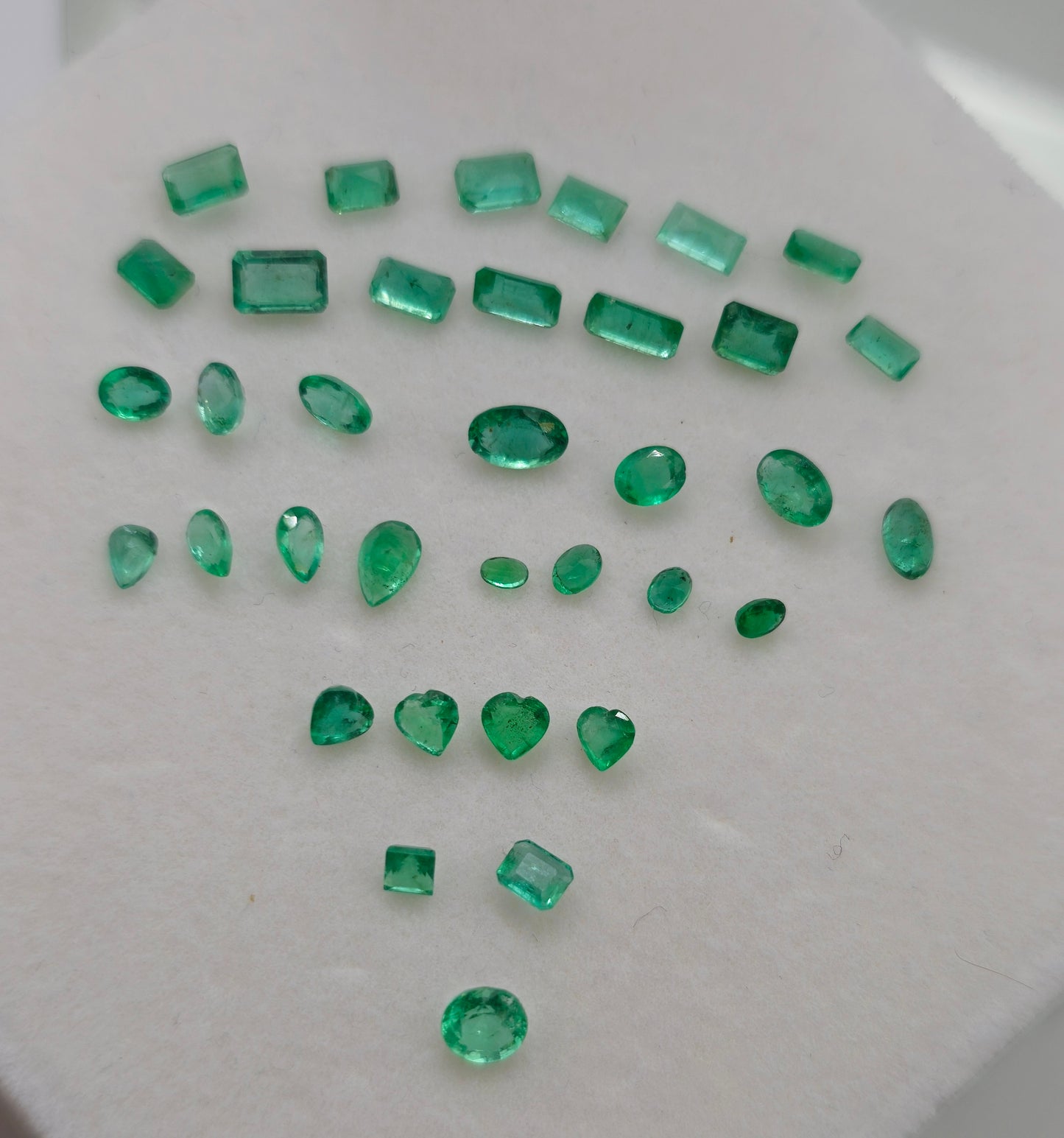 Natural Afghan Emerald loose gemstone 7.40ct