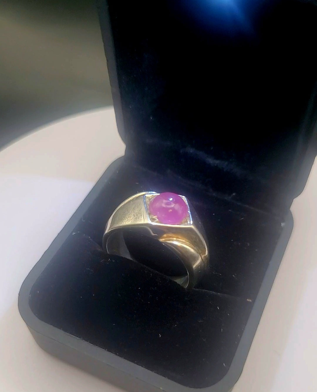 Bague en argent avec rubis naturel du Cachemire đź’Ť