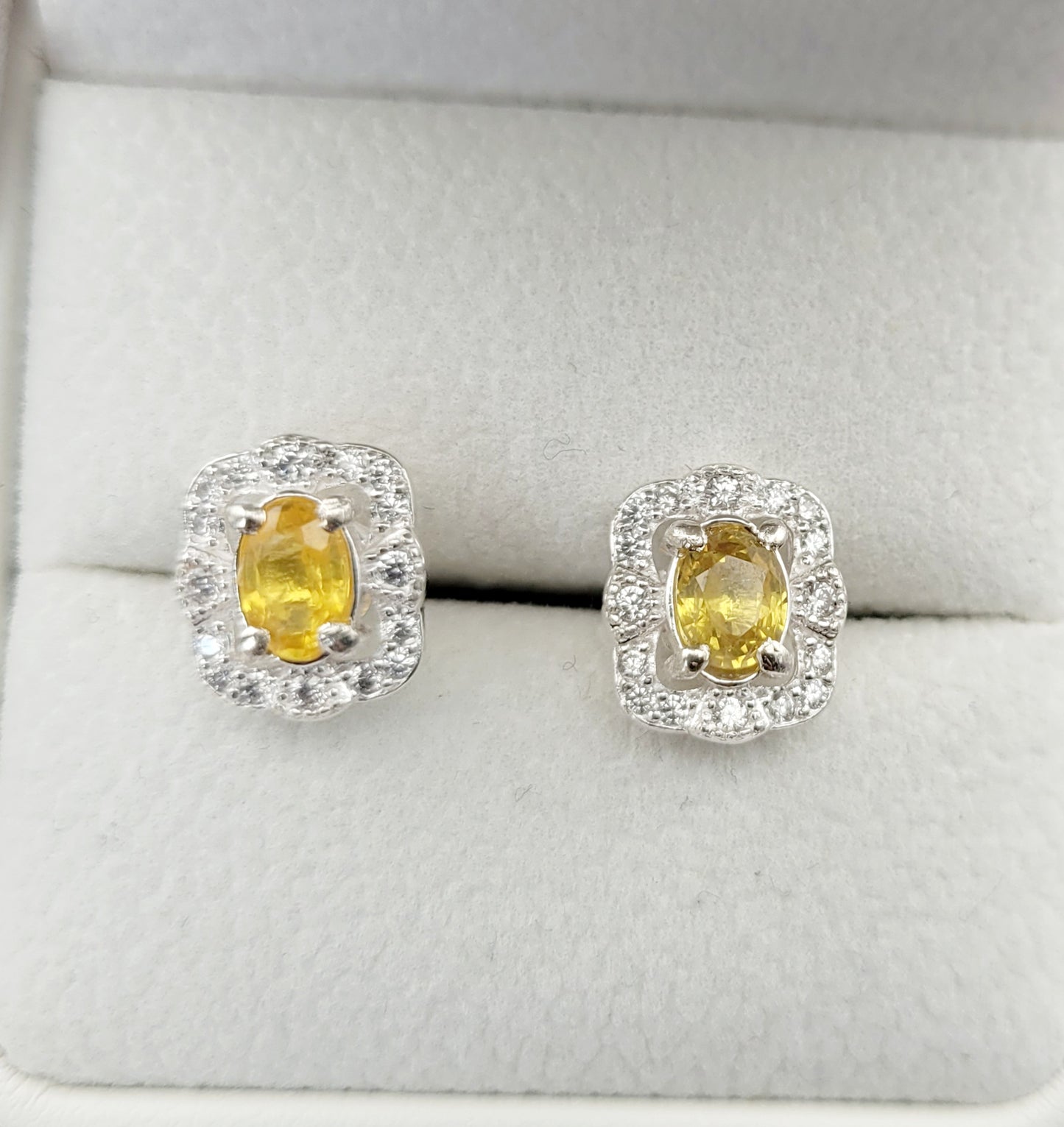 Natural Sapphire yellow ceylon silver 925 ear studs