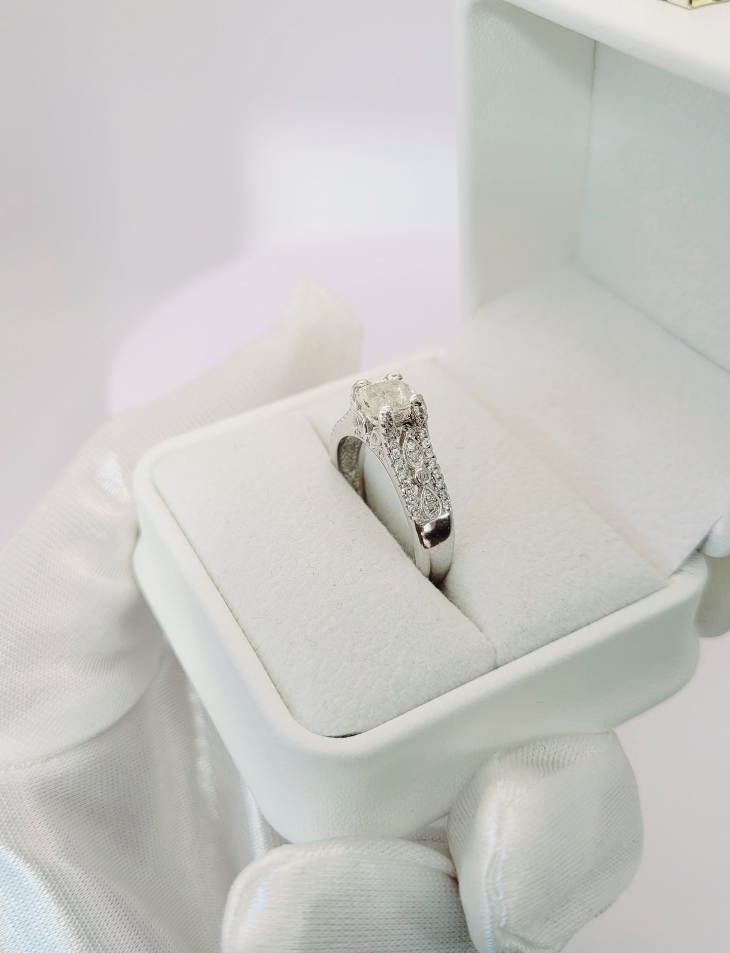 Stunning Natural Sapphire 2 carat silver ring size Q